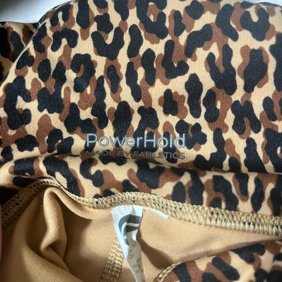 4 pairs of Fabletic leggings - Picture 3 of 4